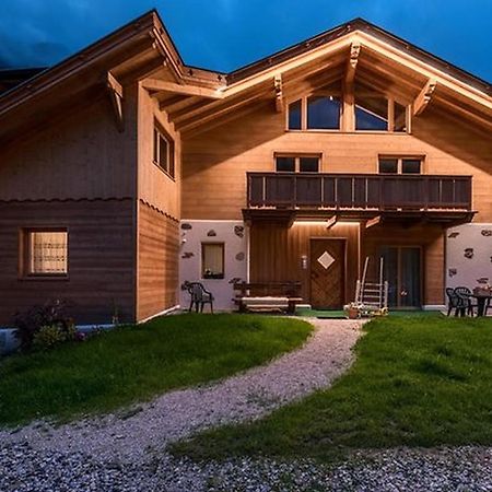 Chalet Osmar Suite 2 Campitello di Fassa Esterno foto